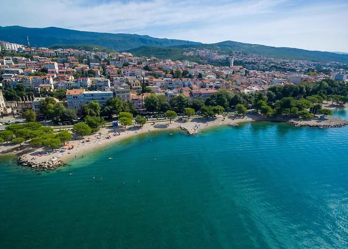 Lägenhet Three-bedroom Near Sea Crikvenica